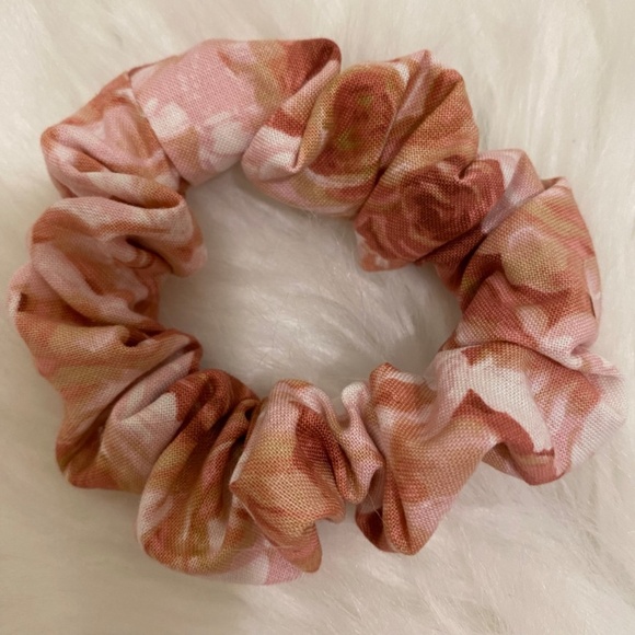 Rose Print Print Hair Scrunchie. Pink Multi. Mini - Picture 2 of 6